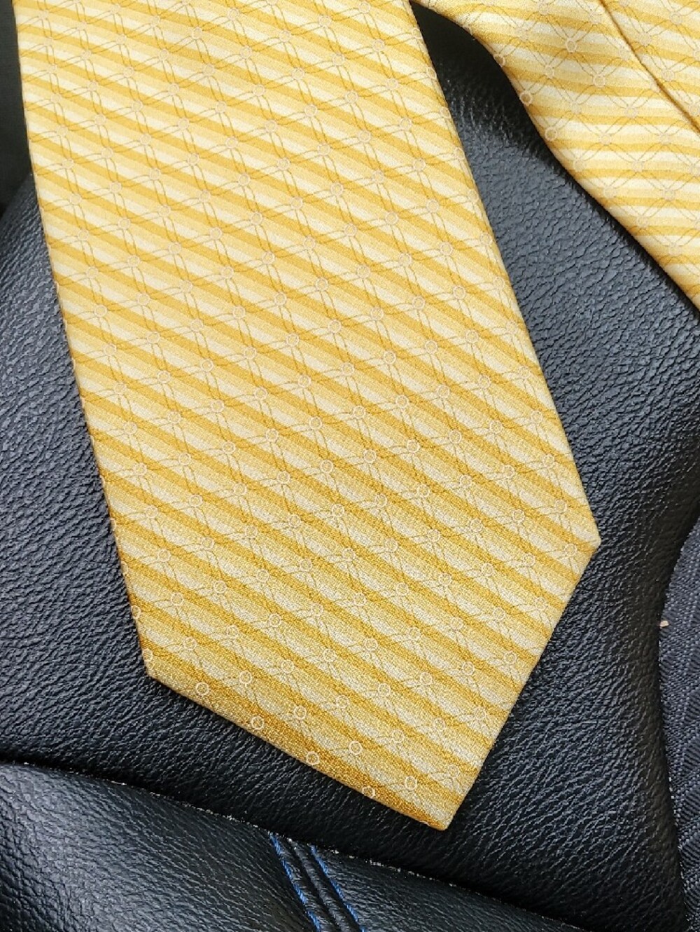 Men's Gold Diagonal Geometric Tie